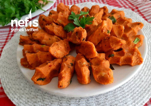 Mercimek Köftesi Mercimek Köftesi